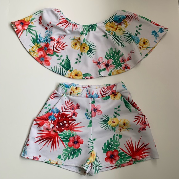 Boohoo Short Set - Picture 2 of 6